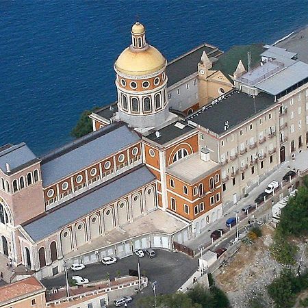 Baia Dei Delfini Aparthotel Furnari Exterior foto